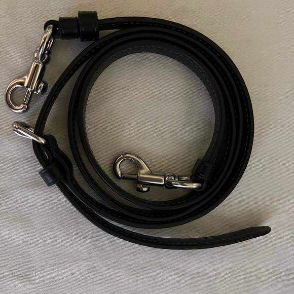 Coach hearts handbag / shoulder bag in black /brown leather - Picture 5 of 10